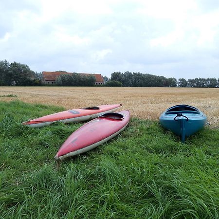 Holiday Home 'T Hof Der Witte Damen Veurne Esterno foto
