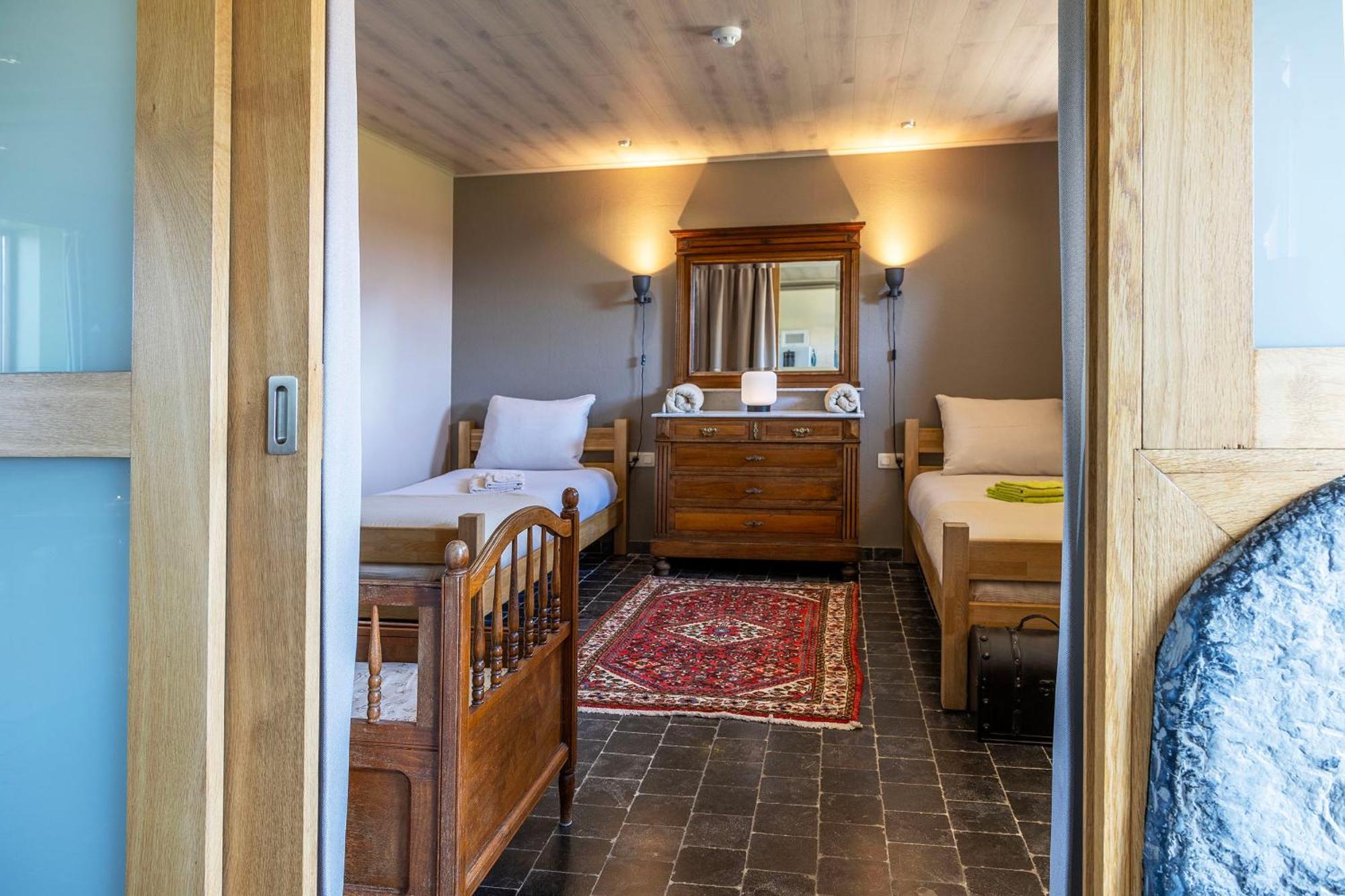 Holiday Home 'T Hof Der Witte Damen Veurne Esterno foto